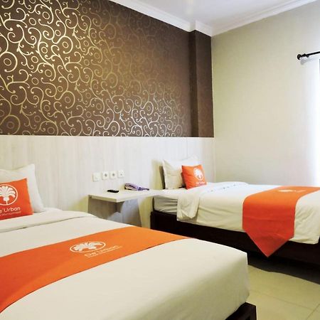 Al Ashri Inn By Urban Jogjakarta Buitenkant foto